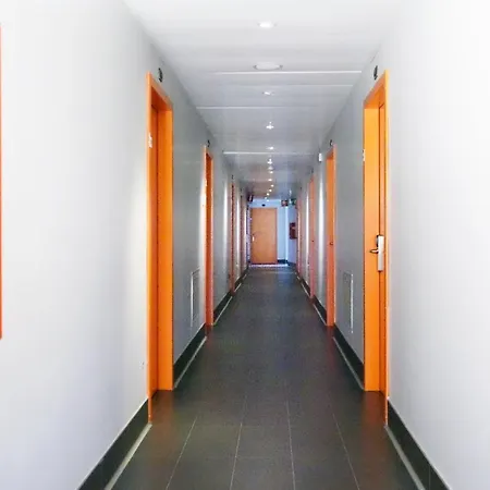 Hi! Hostel